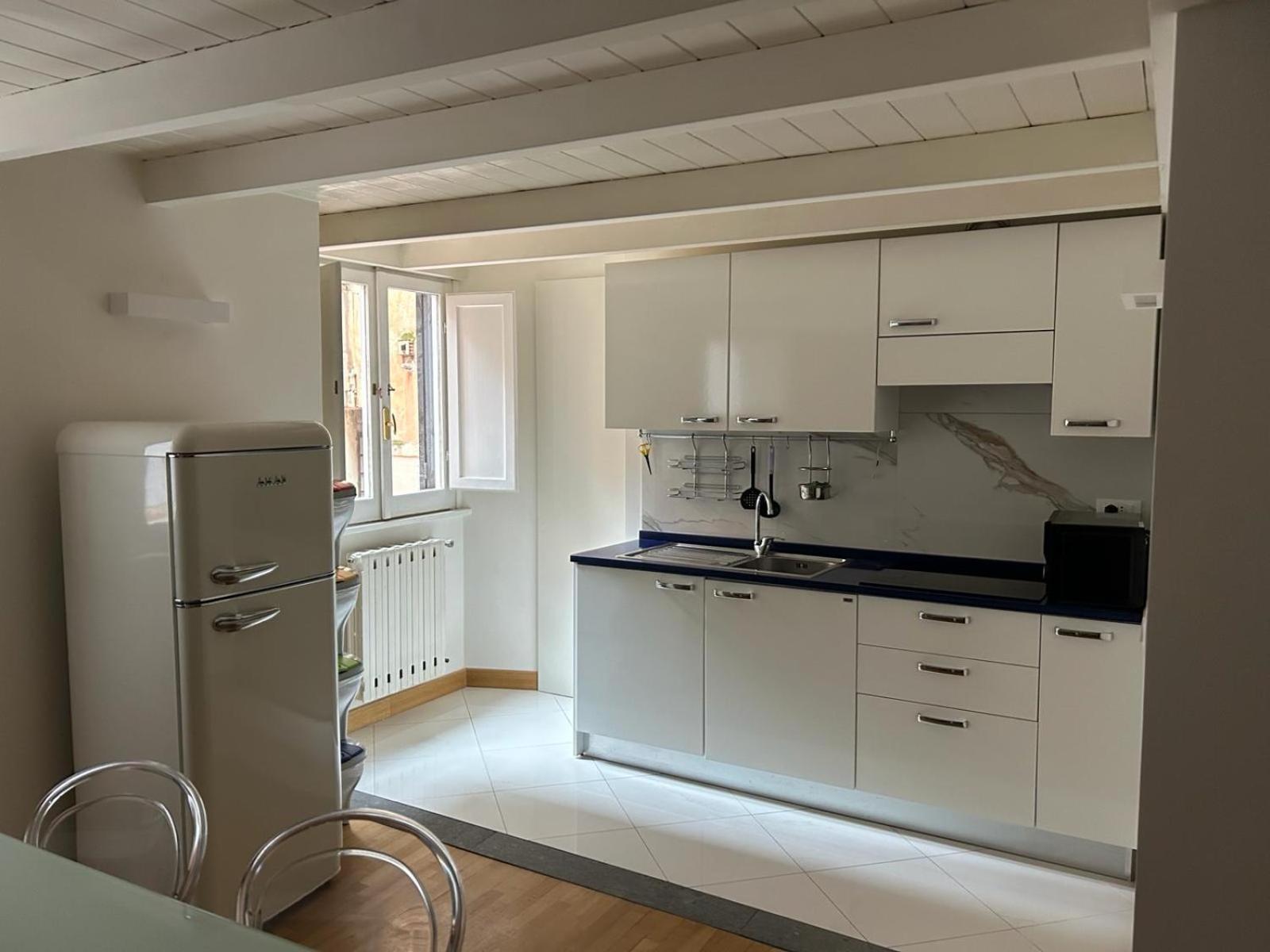 Assunta Domus Gasthuis 2*
